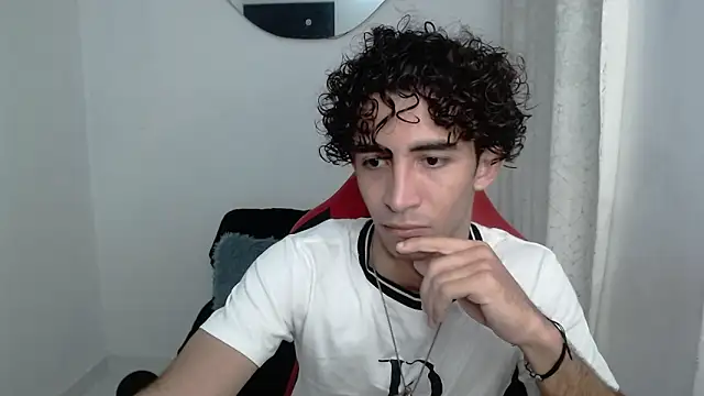 Caius fox online show from February 4, 2026, 10:54 am