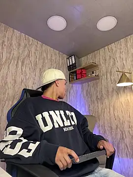 Dominik Souza online show from February 21, 2026, 1:46 pm