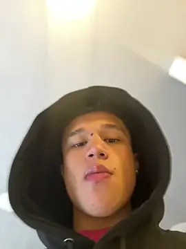 Dominik Souza online show from June 11, 2026, 7:22 pm