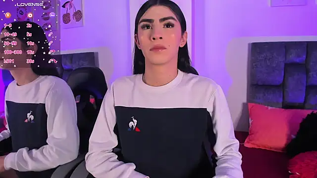 Isabella Moon9 online show from April 13, 2026, 11:47 am