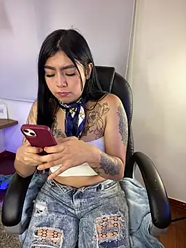 Snapshot of Angelica_pink18 chatting on February 26, 2026, 5:07 am Angelica pink18 online show from February 26, 2026, 5:07 am