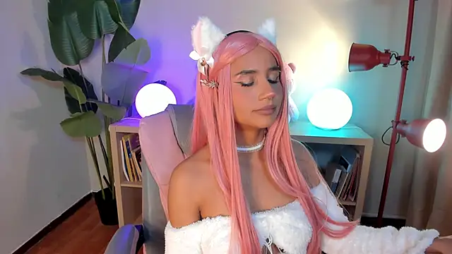 Lia flor online show from February 16, 2026, 3:38 am