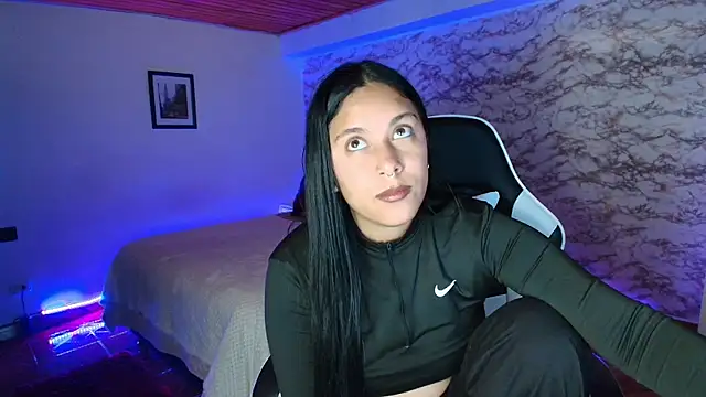 Snapshot of Camila_IRoose chatting on April 16, 2026, 12:50 pm Camila IRoose online show from April 16, 2026, 12:50 pm