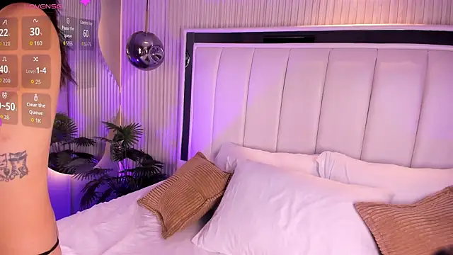 ViolettaColinss online show from March 31, 2026, 11:34 am