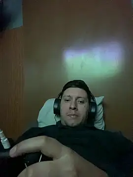 Snapshot of Iago54 chatting on February 27, 2026, 7:24 pm Iago54 online show from February 27, 2026, 7:24 pm