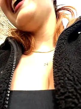 katty 42 online show from April 13, 2026, 7:40 pm