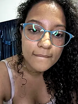 CristalXO online show from April 2, 2026, 3:13 am