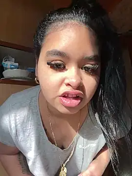 Aloyenita online show from February 7, 2026, 9:50 am