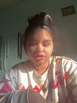 Aloyenita online show from February 26, 2026, 8:03 am