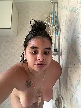 Aloyenita online show from March 27, 2026, 1:12 pm