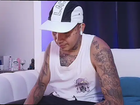 blackout9703 online show from February 14, 2026, 5:46 pm