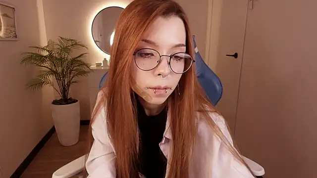 PinkAn8el online show from February 19, 2026, 3:03 am