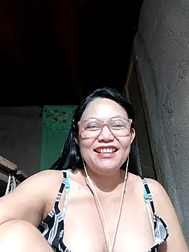 Snapshot of hotpinay_45 chatting on February 21, 2026, 8:22 pm hotpinay 45 online show from February 21, 2026, 8:22 pm