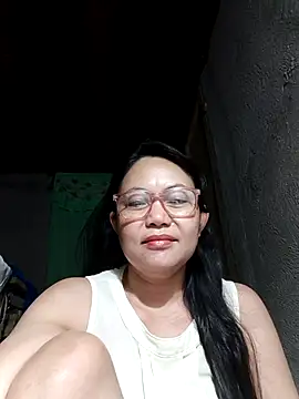 Snapshot of hotpinay_45 chatting on February 6, 2026, 6:59 pm hotpinay 45 online show from February 6, 2026, 6:59 pm