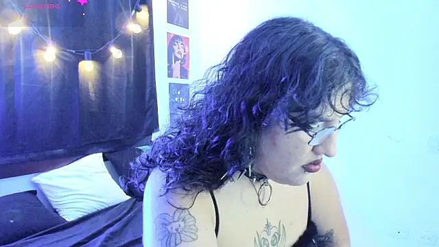 Snapshot of SamanthaGriim chatting on February 21, 2026, 10:01 pm SamanthaGriim online show from February 21, 2026, 10:01 pm