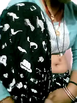 Snapshot of Rani_93036 chatting on February 26, 2026, 4:18 pm Rani 93036 online show from February 26, 2026, 4:18 pm