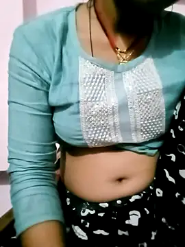 Snapshot of Rani_93036 chatting on February 28, 2026, 4:17 pm Rani 93036 online show from February 28, 2026, 4:17 pm