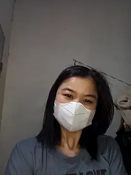 Snapshot of Daisy-lusia2026 chatting on February 24, 2026, 10:10 pm Daisy-lusia2026 online show from February 24, 2026, 10:10 pm