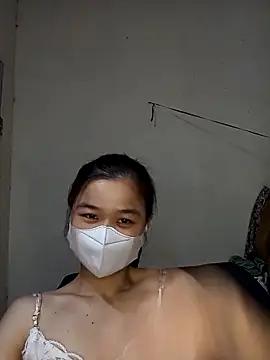 Daisy-lusia2026 online show from April 12, 2026, 2:37 am