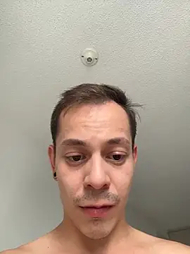 Snapshot of AxelMuller chatting on February 24, 2026, 2:07 pm AxelMuller online show from February 24, 2026, 2:07 pm