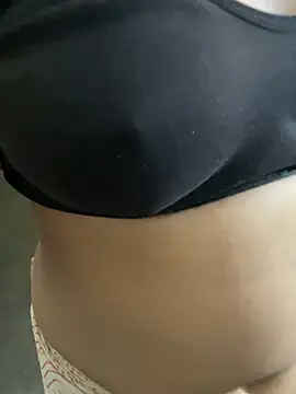 exoticshruti online show from April 10, 2026, 8:54 am