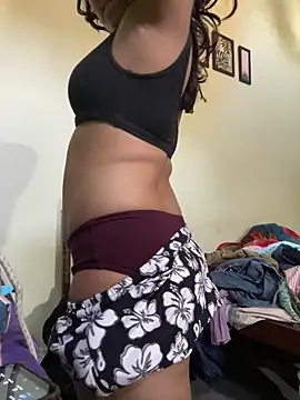 exoticshruti online show from April 14, 2026, 9:25 am