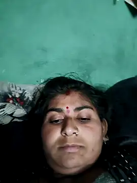 Rishka sharma online show from February 5, 2026, 3:52 pm