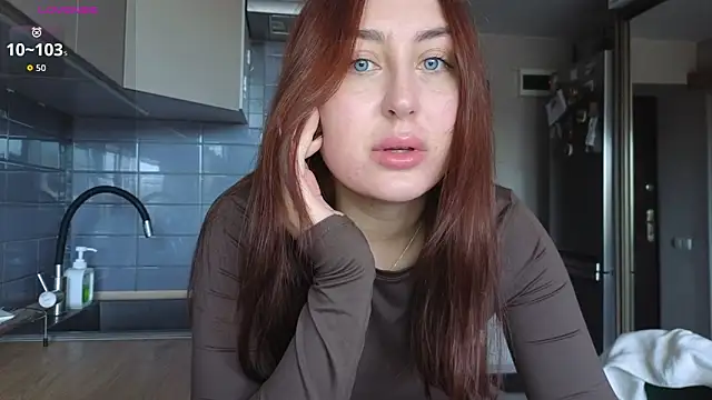 Snapshot of EvangelinFox chatting on February 11, 2026, 11:21 am EvangelinFox online show from February 11, 2026, 11:21 am