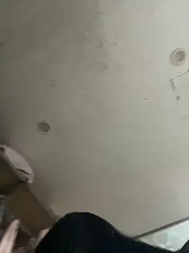 Snapshot of _Lylyy chatting on April 7, 2026, 4:20 pm Lylyy online show from April 7, 2026, 4:20 pm