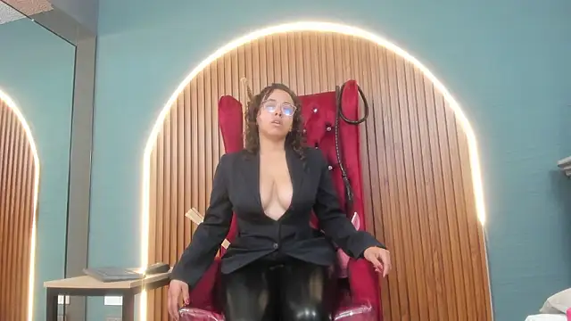 Snapshot of barbara_leython chatting on February 2, 2026, 12:37 pm barbara leython online show from February 2, 2026, 12:37 pm