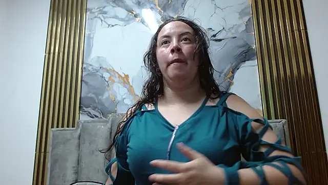 ElaMurray02 online show from February 24, 2026, 12:17 pm