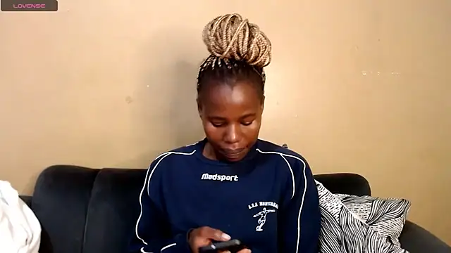 AppleAsss online show from June 11, 2026, 8:11 am