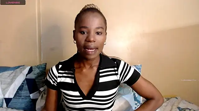 AppleAsss online show from June 12, 2026, 5:54 pm
