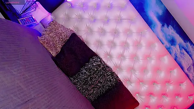 Baby Lumina online show from February 10, 2026, 4:33 am