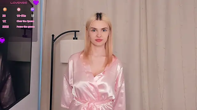 Snapshot of PatricePerlow chatting on February 22, 2026, 6:49 am PatricePerlow online show from February 22, 2026, 6:49 am