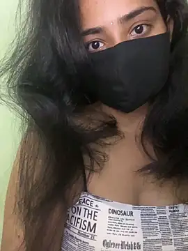 Snapshot of harshali_2012 chatting on February 18, 2026, 8:00 am harshali 2012 online show from February 18, 2026, 8:00 am