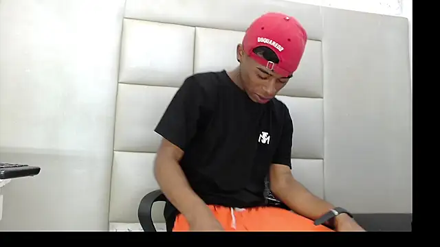 TonnyMarck online show from February 15, 2026, 2:23 am