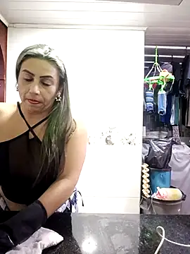 Snapshot of maynor_1998 chatting on March 8, 2026, 2:04 am maynor 1998 online show from March 8, 2026, 2:04 am