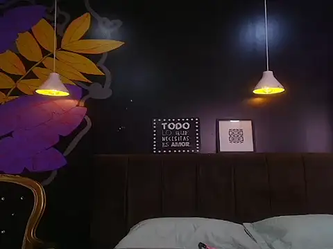 Snapshot of Katty_Kiiss_ chatting on February 28, 2026, 3:50 am Katty Kiiss online show from February 28, 2026, 3:50 am