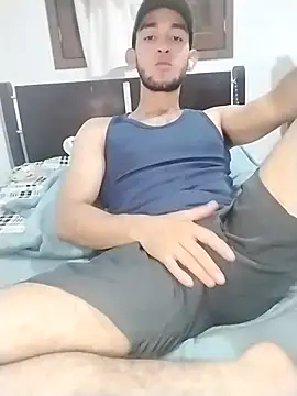 Snapshot of UmamiPorcus chatting on February 8, 2026, 12:30 am UmamiPorcus online show from February 8, 2026, 12:30 am