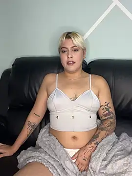 Dakota Bailey online show from February 12, 2026, 2:11 am