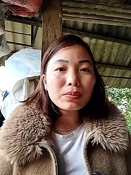 Snapshot of Ella-aa chatting on February 7, 2026, 4:53 am Ella-aa online show from February 7, 2026, 4:53 am