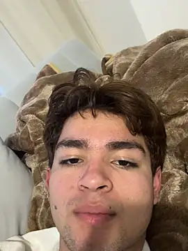 simon lambert  online show from February 27, 2026, 11:04 pm