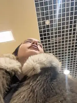 MiaTee online show from February 14, 2026, 4:13 am