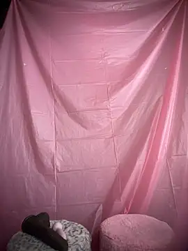 heluvsbabii online show from April 7, 2026, 2:35 am