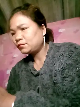 maymay-2000 online show from March 12, 2026, 10:47 pm