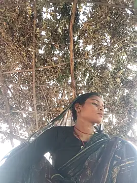 Snapshot of bhavna_pandit chatting on April 17, 2026, 2:14 am bhavna pandit online show from April 17, 2026, 2:14 am