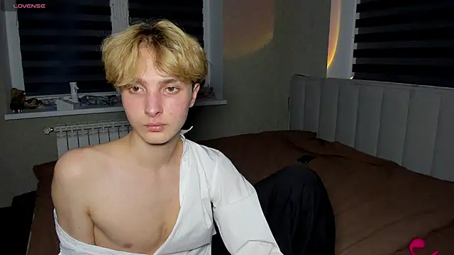 Snapshot of bunnyblush67 chatting on February 2, 2026, 10:42 pm bunnyblush67 online show from February 2, 2026, 10:42 pm