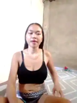 Snapshot of lovely_pilipina19 chatting on April 2, 2026, 2:19 am lovely pilipina19 online show from April 2, 2026, 2:19 am