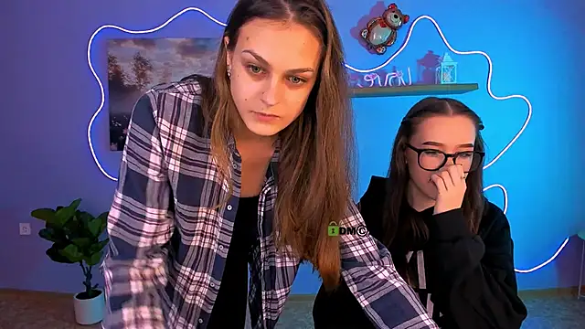 Snapshot of clery_abyss chatting on March 20, 2026, 9:32 am clery abyss online show from March 20, 2026, 9:32 am